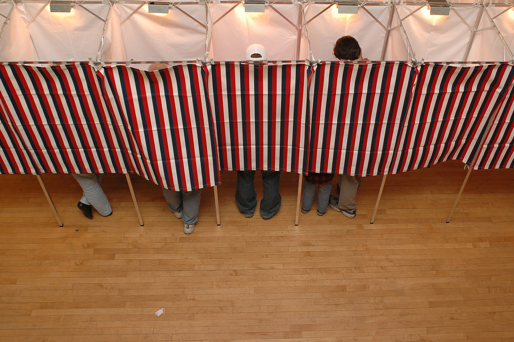 Ranking Candidates in Local Elections: Neither Panacea nor